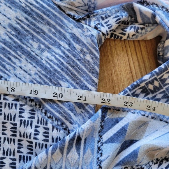 Chicos Top 3 Womens XL Blue Patchwork Print Open Back Sheer Casual Long Sleeve - Picture 3 of 6